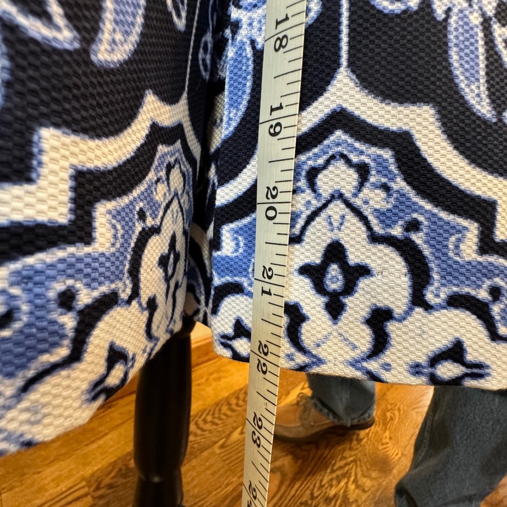 LOW PRICE!****TALBOTS****NWT Fully-Lined  Dress Blue/White Medallion Print -8P - Picture 11 of 15